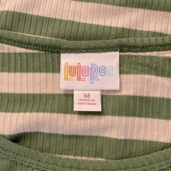 LulaRoe women’s sage green and white striped high-low top short sleeve size M - Picture 11 of 11